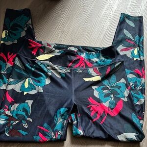 Floral Patterned Leggings